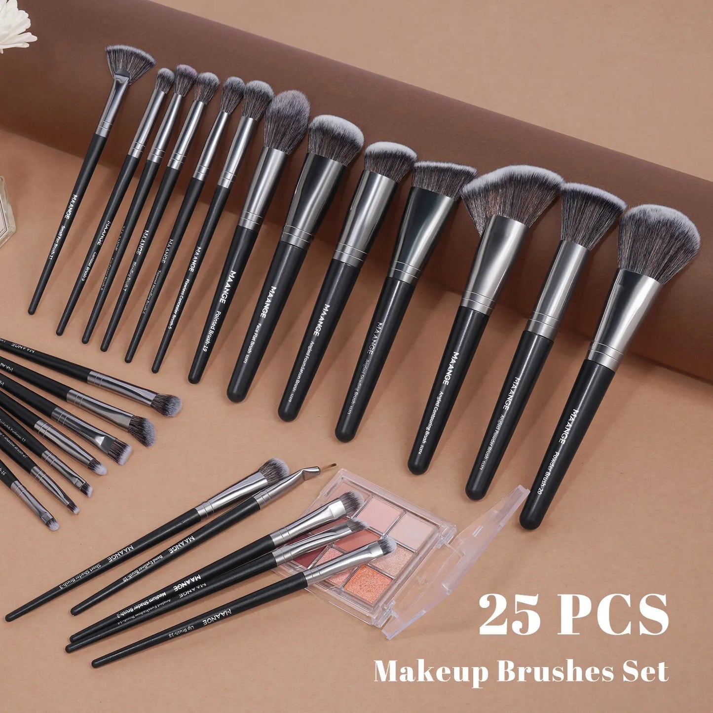Professional Makeup Brush Set for Face and Eye Makeup with Gift Box